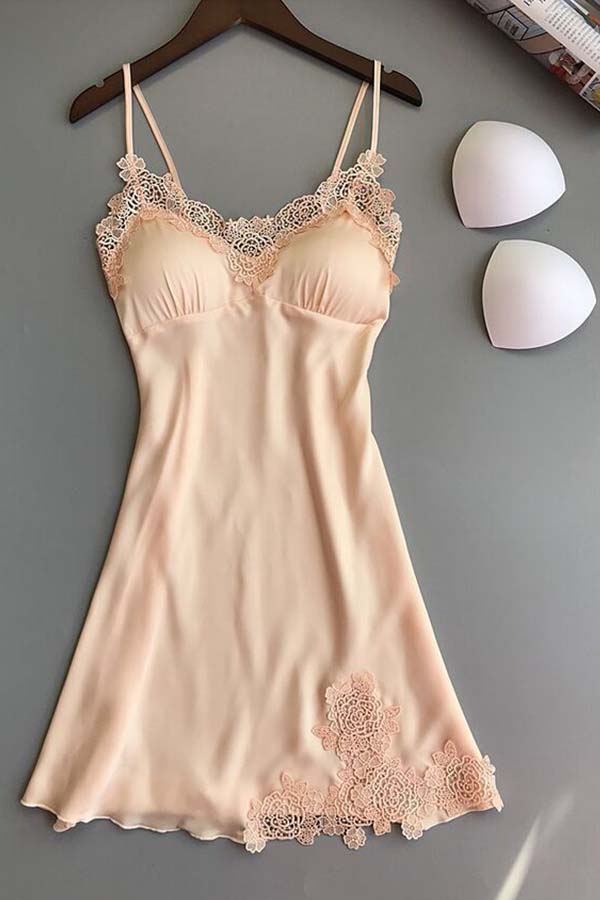

Lovely Trendy Lace Hem Yellow Sleepwear