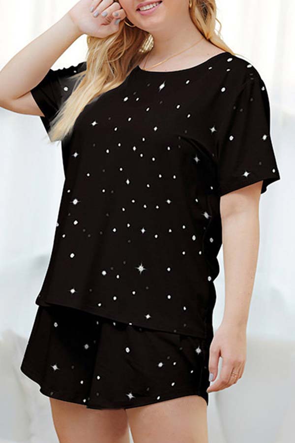 

Lovely Leisure Dot Print Black Plus Size Two-piece Shorts Set