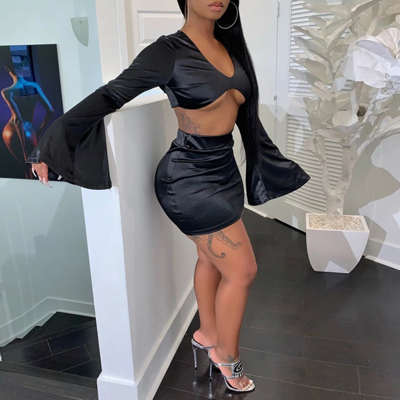 

Lovely Sexy Deep V Neck Black Two-piece Skirt Set