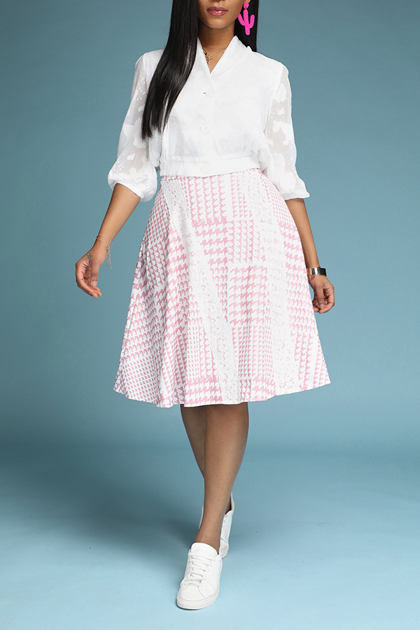 

Lovely Trendy Print White Two-piece Skirt Set