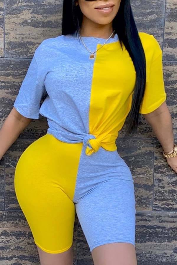 

Lovely Casual O Neck Patchwork Yellow Two-piece Shorts Set