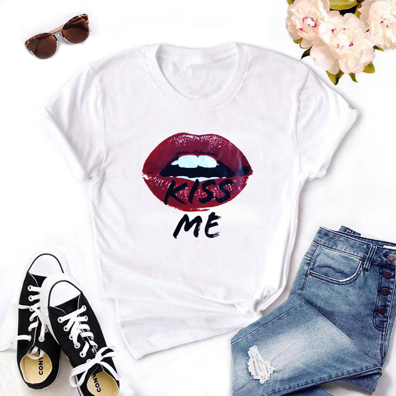 

Lovely Leisure O Neck Lip Print White T-shirt