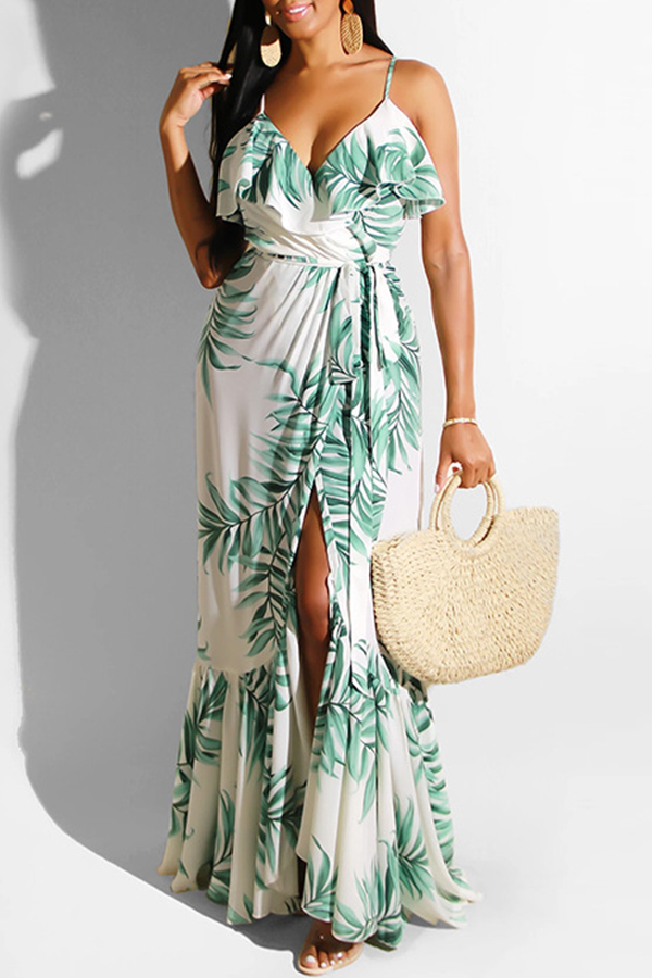 

Lovely Bohemian Plants Print White Maxi Dress