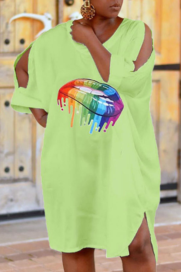 

Lovely Casual Lip Print Green Knee Length Dress