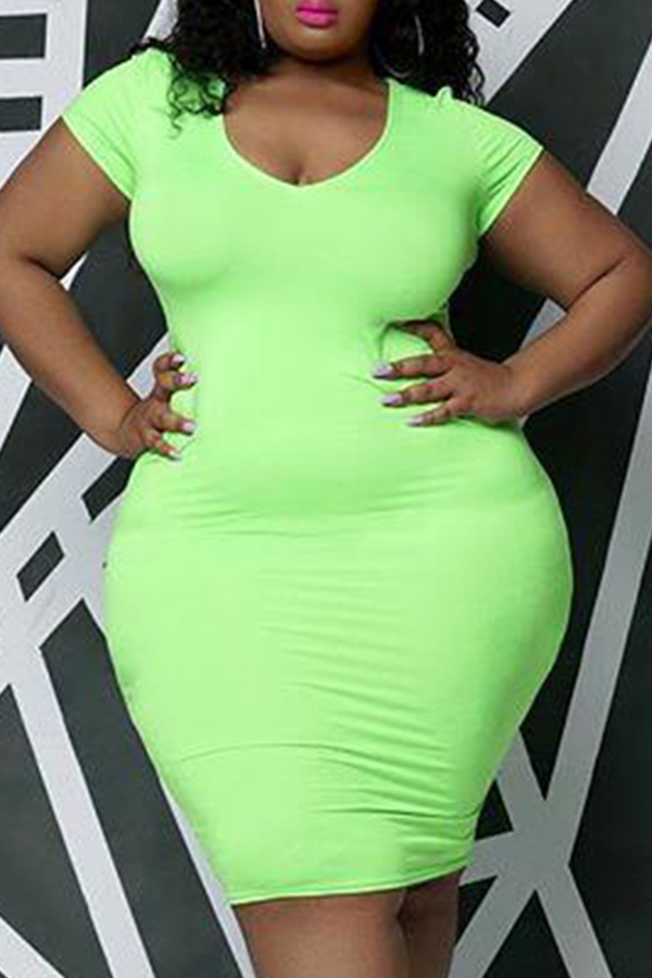 

Lovely Casual Basic Green Knee Length Plus Size Dress