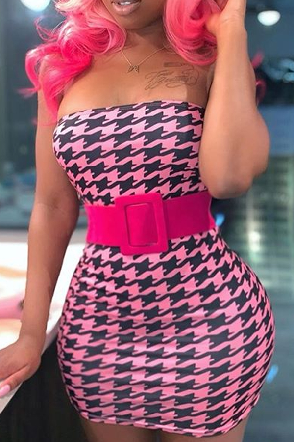 

Lovely Stylish Dew Shoulder Print Pink Mini Plus Size Dress