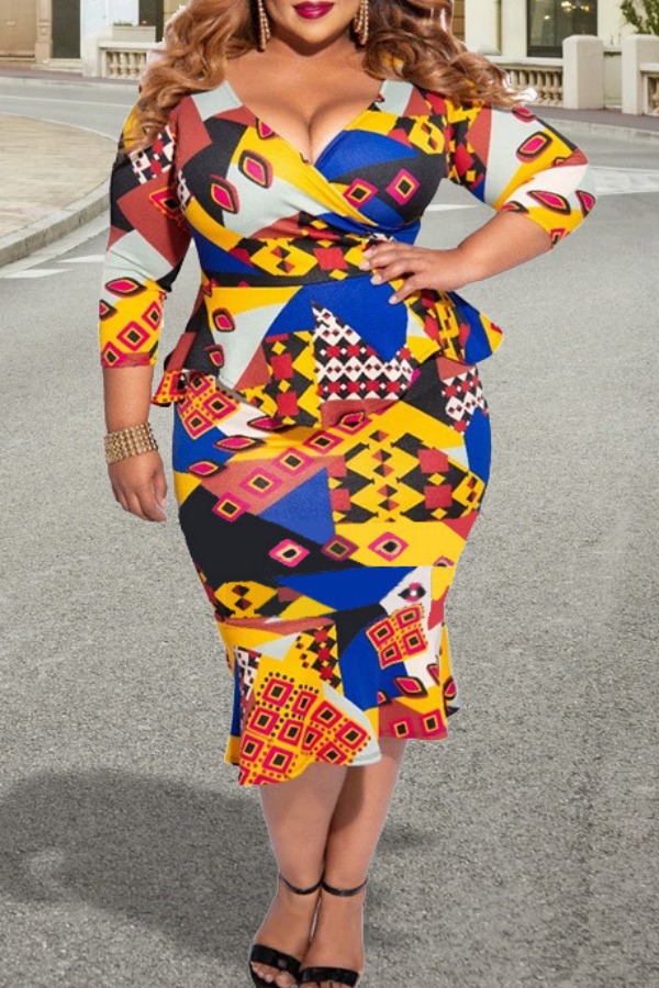 

Lovely Trendy V Neck Print Red Mid Calf Plus Size Dress