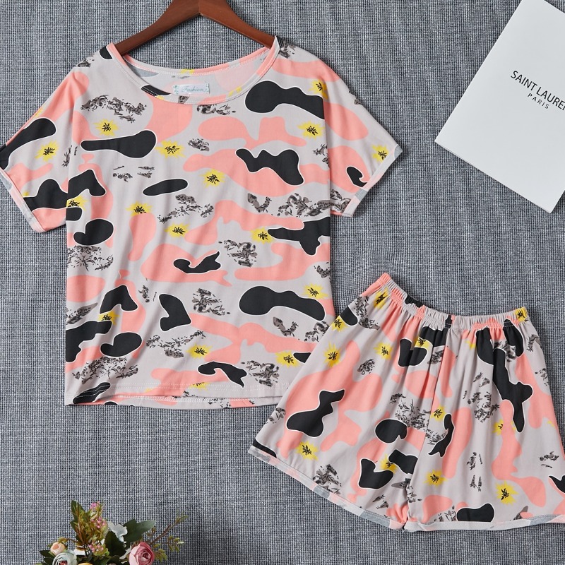 

Lovely Leisure Camo Print Sleepwear
