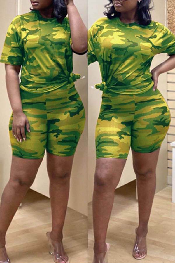 

Lovely Stylish Print Green Two-piece Shorts Set