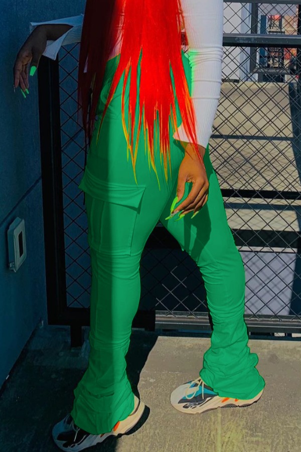 

Lovely Casual Pocket Patched Green Pants