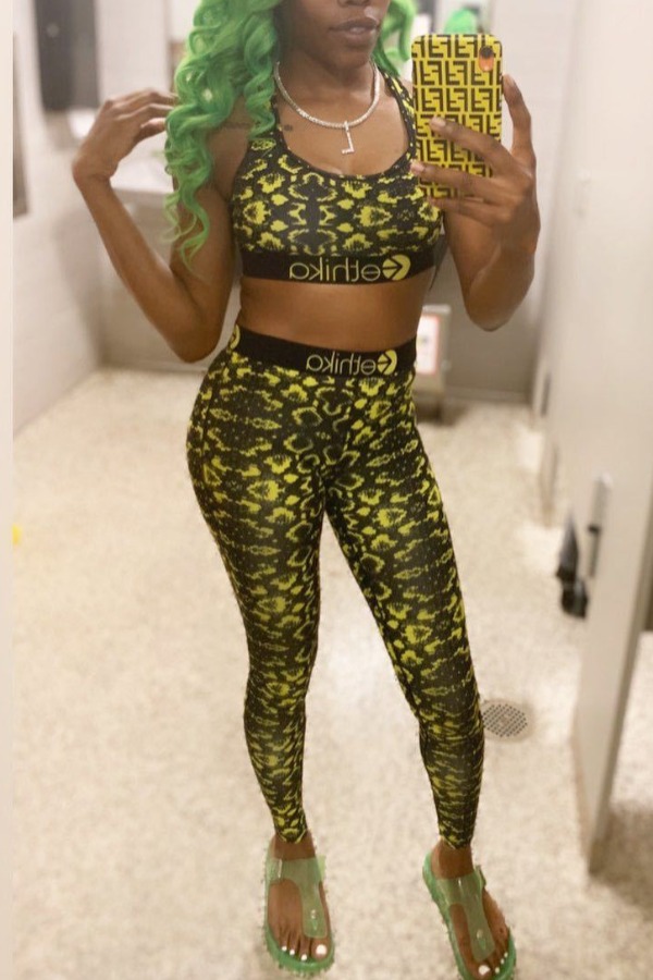 

Lovely Casual Print Yellow Two-piece Pants Set