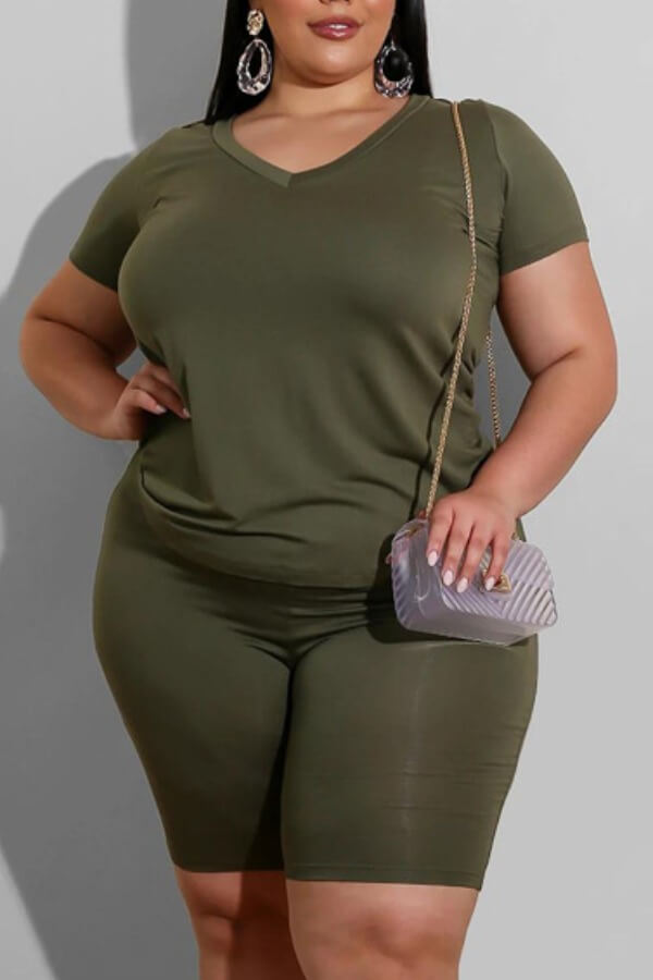 

Lovely Casual Basic Army Green Plus Size Two-piece Shorts Set