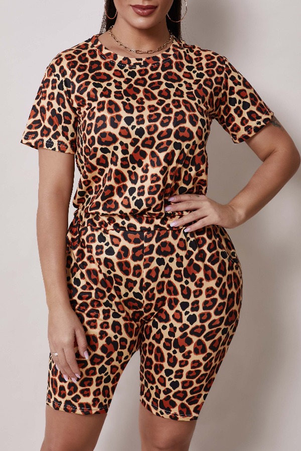 

Lovely Trendy Leopard Print Two-piece Shorts Set