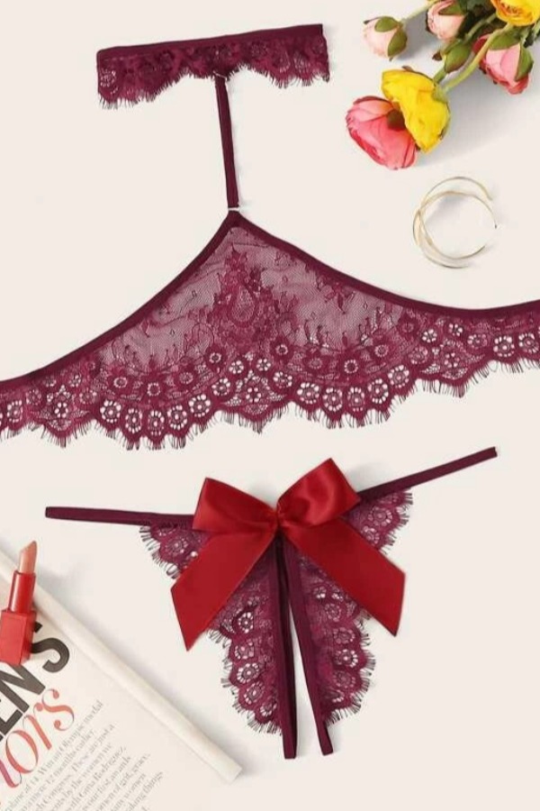 

Lovely Sexy Lace Hem Red Bra Sets