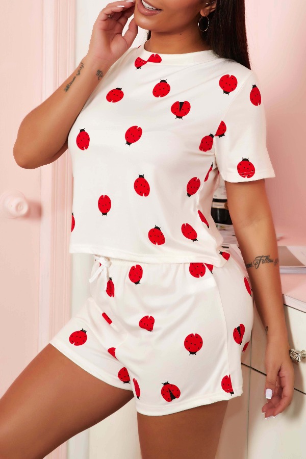 

Lovely Leisure Print White Sleepwear