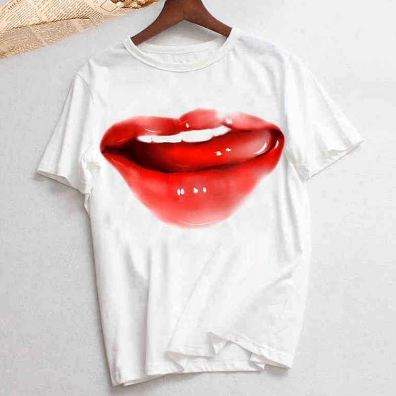 

Lovely Leisure Lip Print White T-shirt