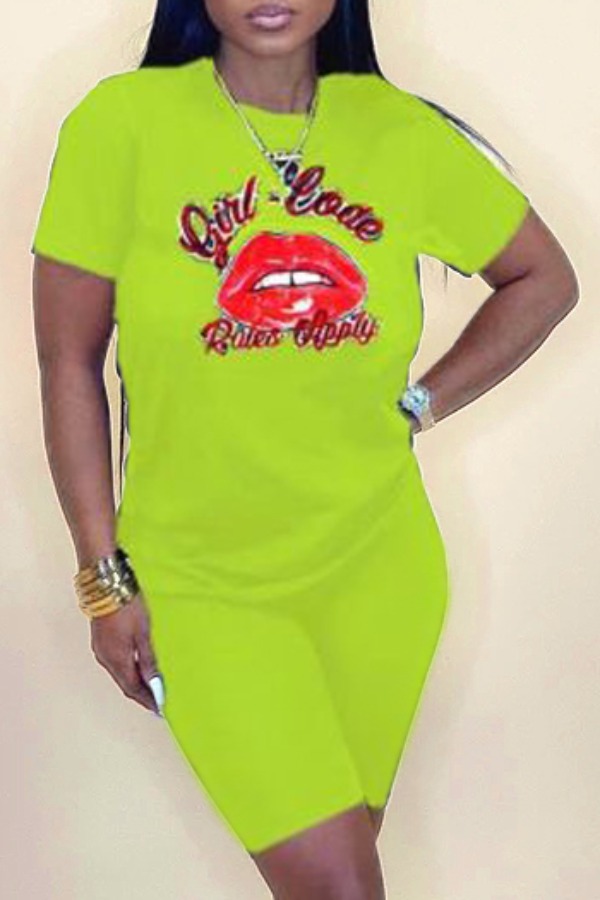 

lovely Trendy Lip Print Green Two-piece Shorts Set