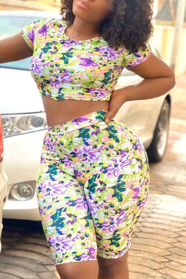 

lovely Leisure Floral Print Multicolor Two-piece Shorts Set, Multi