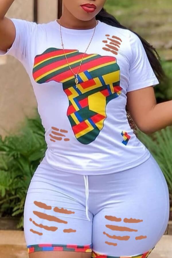 

Lovely Leisure Print Patchwork White Two-piece Shorts Set