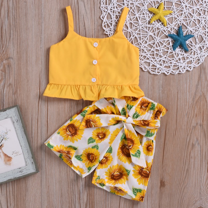 

Lovely Stylish Sunflower Print Yellow Girl Two-piece Shorts Set