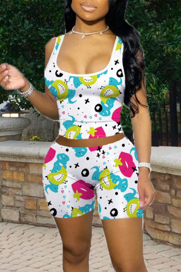 

lovely Sportswear U Neck Print White Two-piece Shorts Set