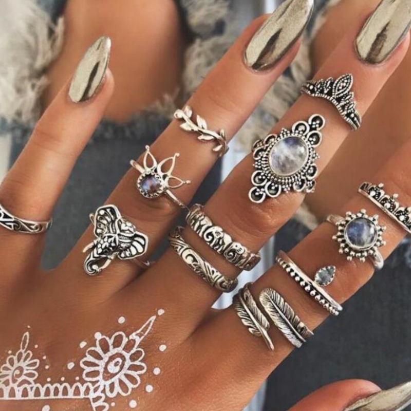 

lovely Stylish 12-piece Silver Ring