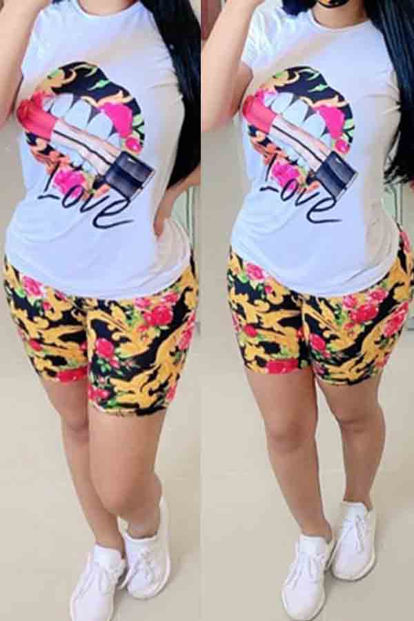 

Lovely Casual O Neck Lip Print Multicolor Two-piece Shorts Set, Multi