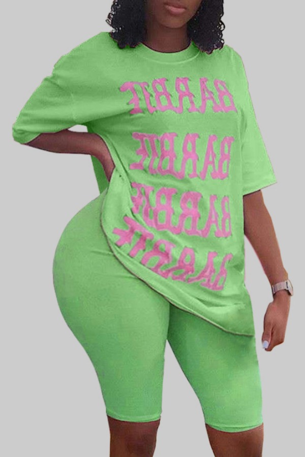 

Lovely Casual Letter Print Green Plus Size Two-piece Shorts Set