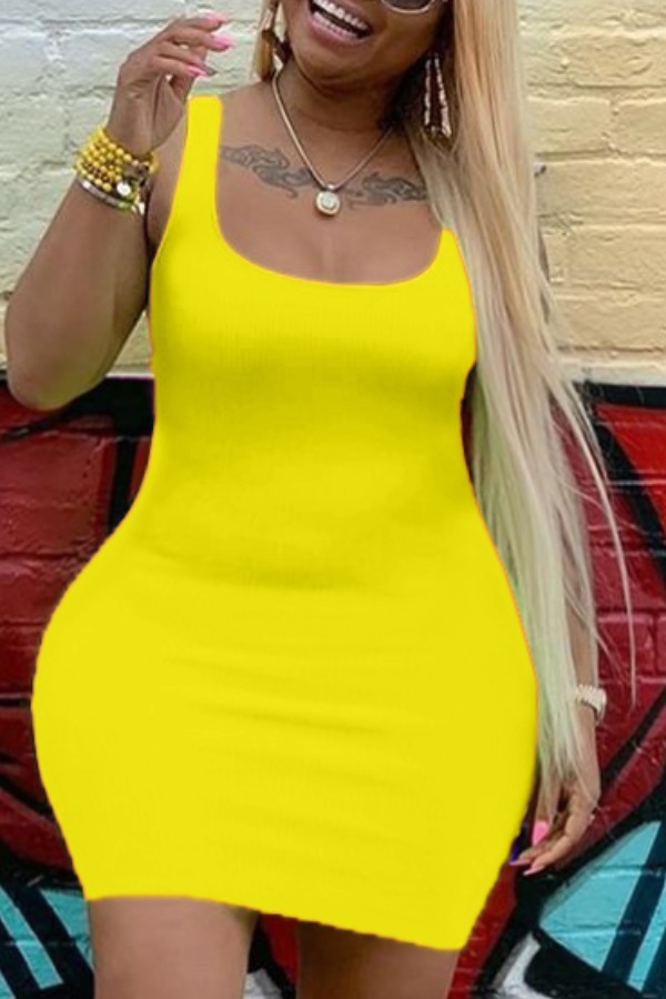 

Lovely Leisure U Neck Basic Yellow Mini Plus Size Dress
