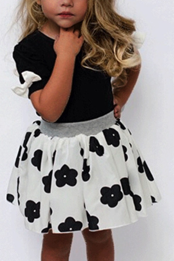 

lovely Sweet O Neck Print Black Girl Two-piece Skirt Set