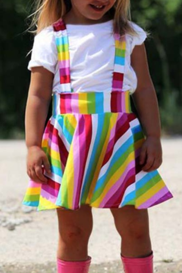 

lovely Leisure O Neck Striped White Girl Two-piece Skirt Set