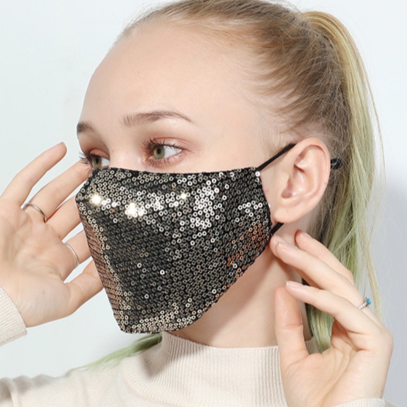 

lovely Sequined Gold Face Mask
