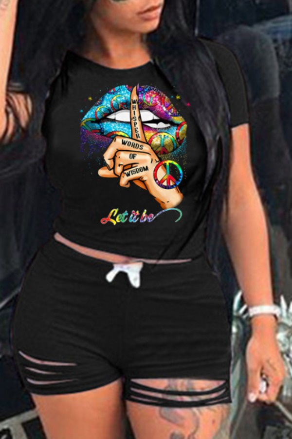 LovelyWholesale Street O Neck Lip Print Black Two Piece Shorts Set Summer Short Sleeve Street Ripped Round Neck Spring Summer 2024