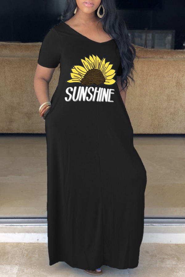 

Lovely Casual V Neck Print Black Maxi Dres