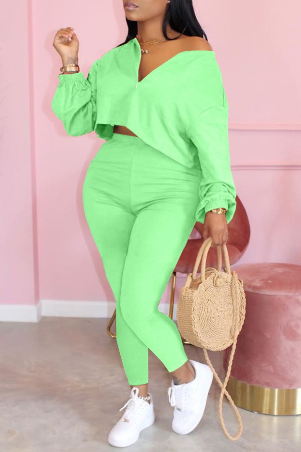 

Lovely Casual Zipper Design Green Plus Size Two-piece Pants Set