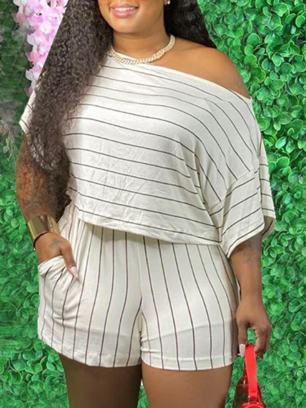 

lovely Leisure Striped Loose White Two Piece Shorts Set