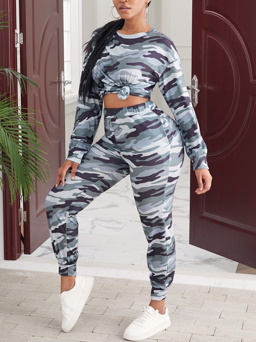 

lovely Sportswear O Neck Camo Print Two Piece Pants Set