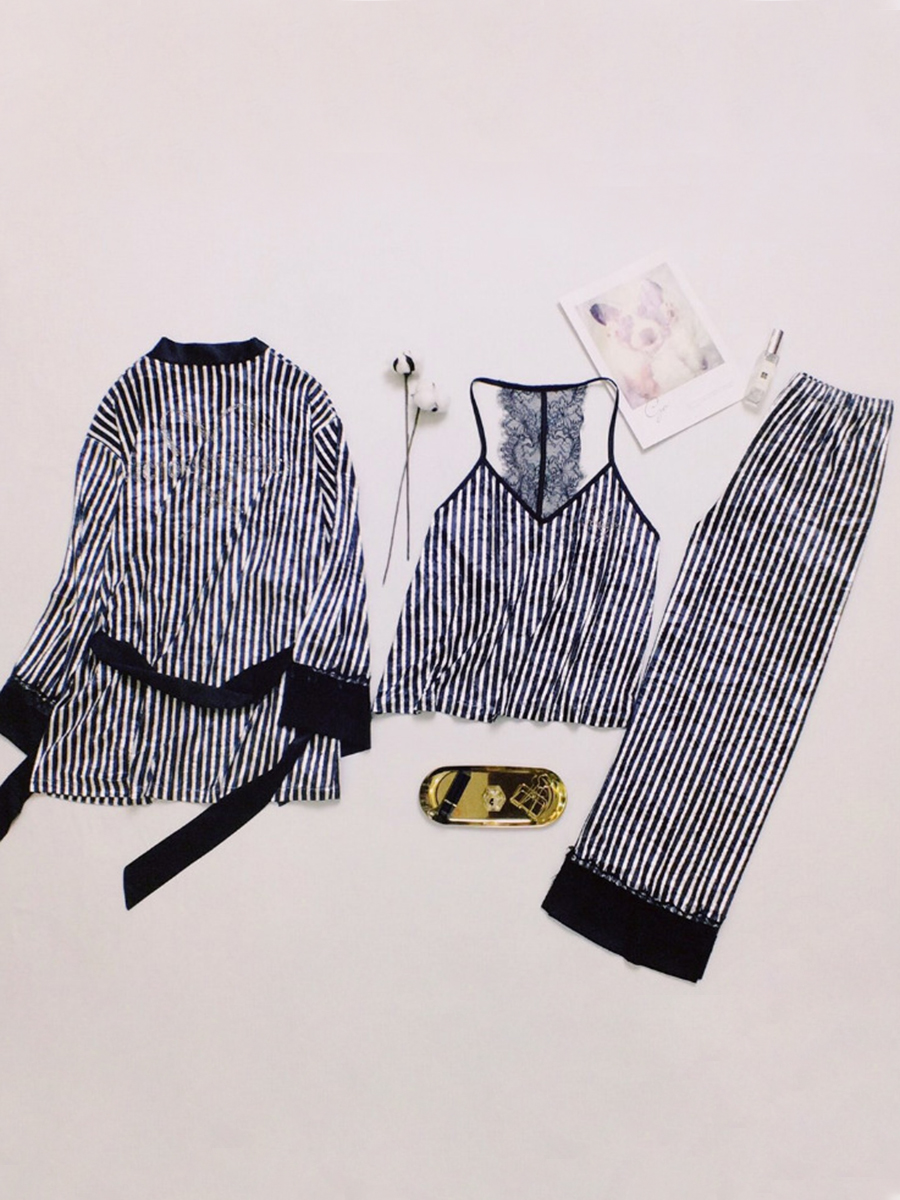 

lovely Leisure Striped Black Sleepwear