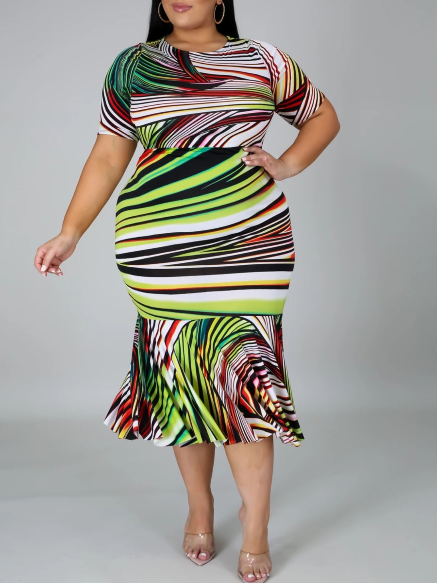 

lovely Leisure O Neck Striped Print Green Mid Calf Plus Size Dress