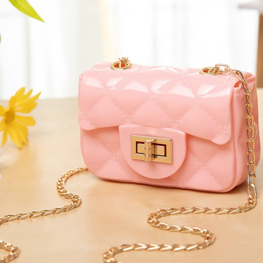 

lovely Chic Chain Strap Pink Crossbody Bag