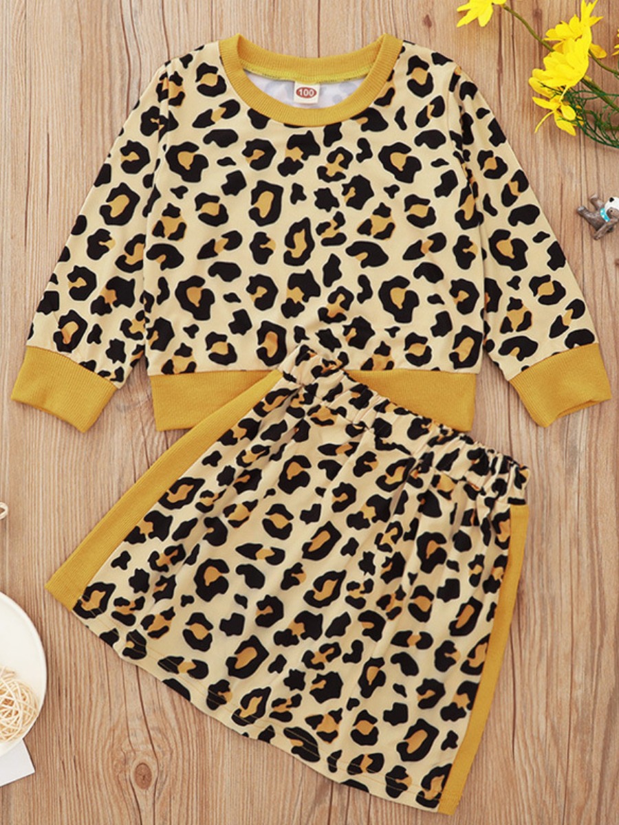 

lovely Trendy O Neck Leopard Print Patchwork Girl Two-piece Skirt Set