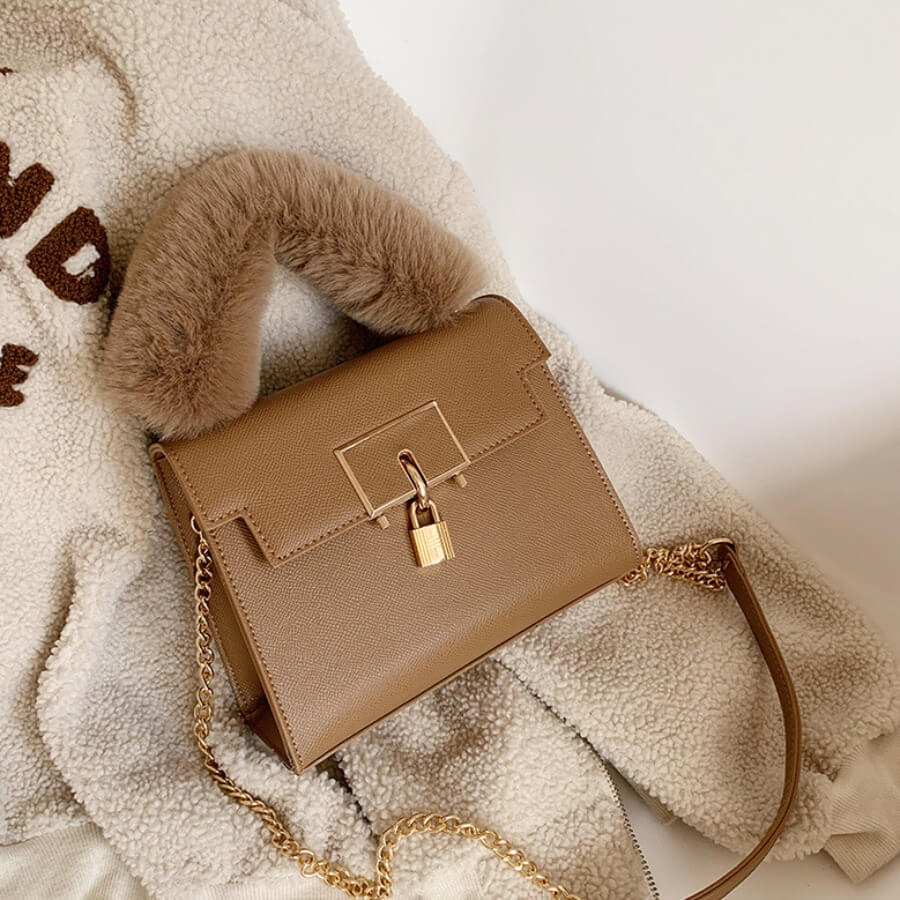 

Lovely Chic Chain Strap Khaki Crossbody Bag