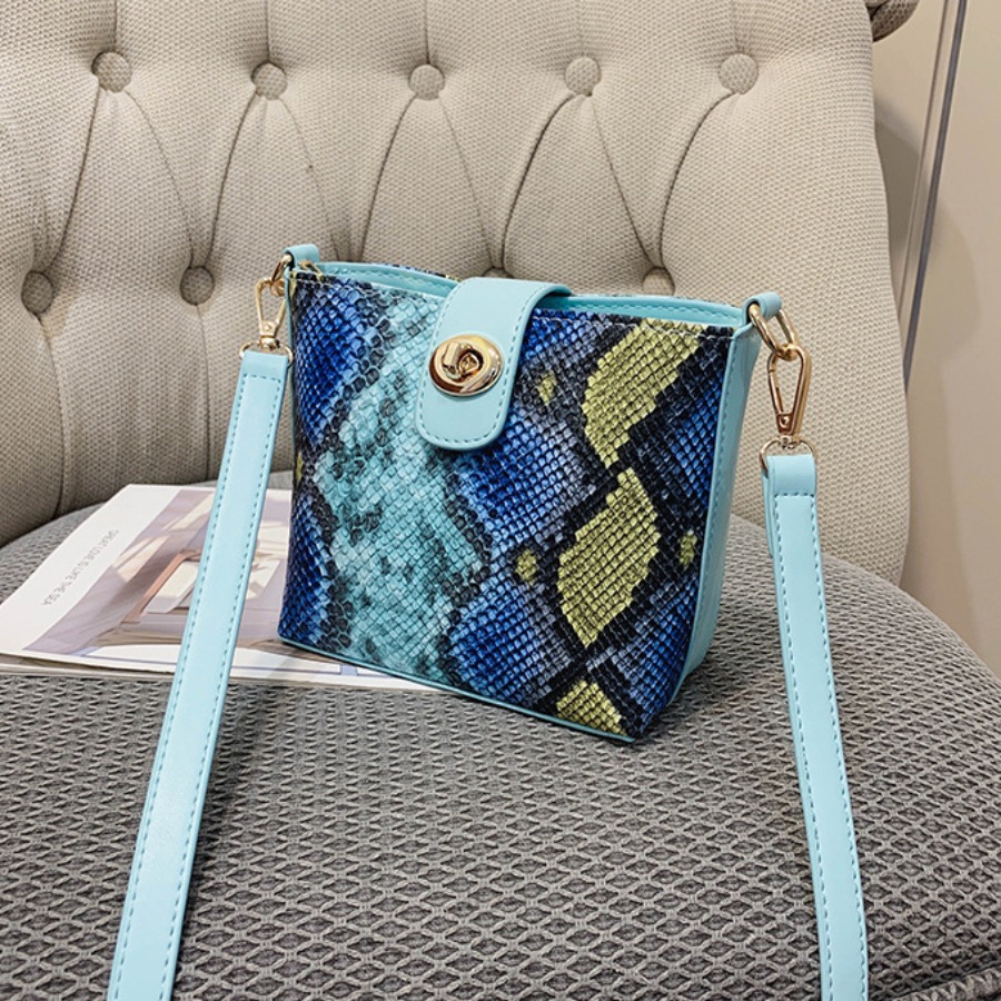 

lovely Trendy Snakeskin Print Blue Crossbody Bag