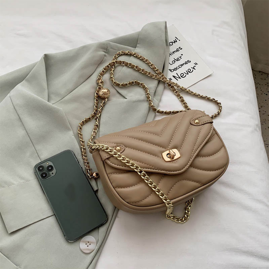 

lovely Stylish Chain Strap Khaki Crossbody Bag