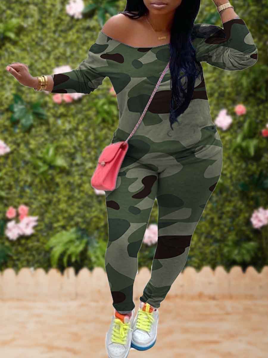 

Lovely Casual O Neck Camo Print Green Plus Size Two-piece Pants Set