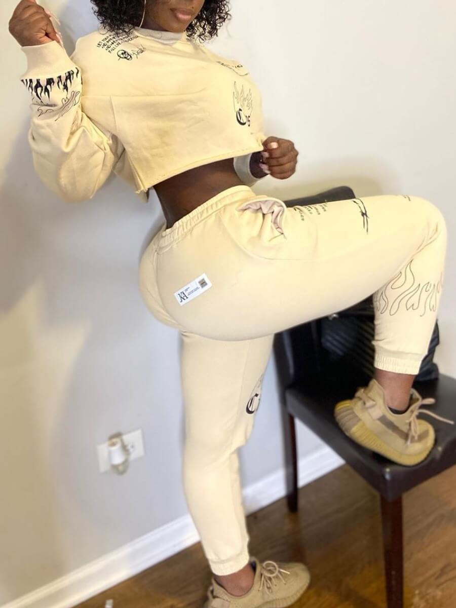 

Lovely Casual O Neck Letter Print Light Yellow Two Piece Pants Set