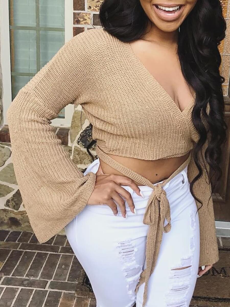 

Lovely Sexy V Neck Lace-up Khaki Short Sweater