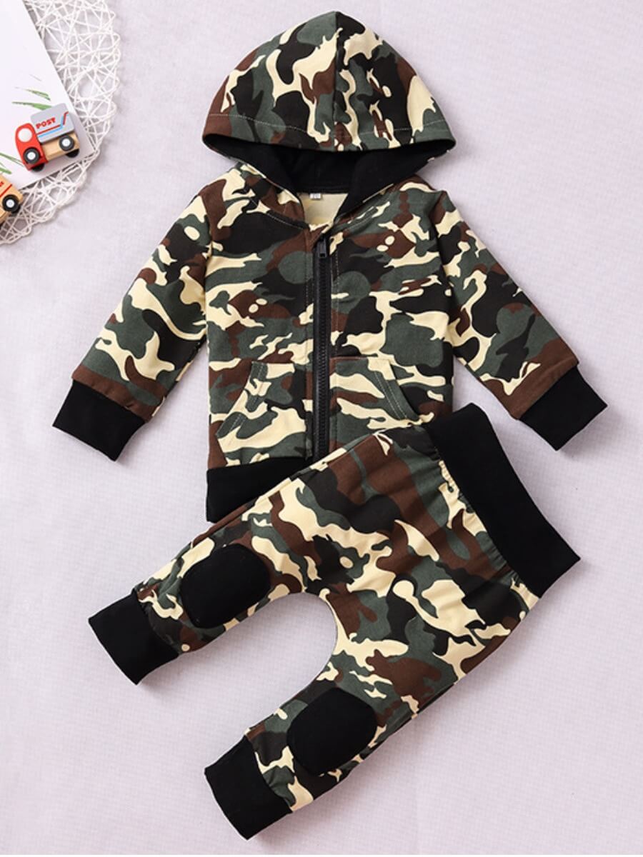 

Lovely Casual Hooded Collar Camo Print Boy Two-piece Pants Set