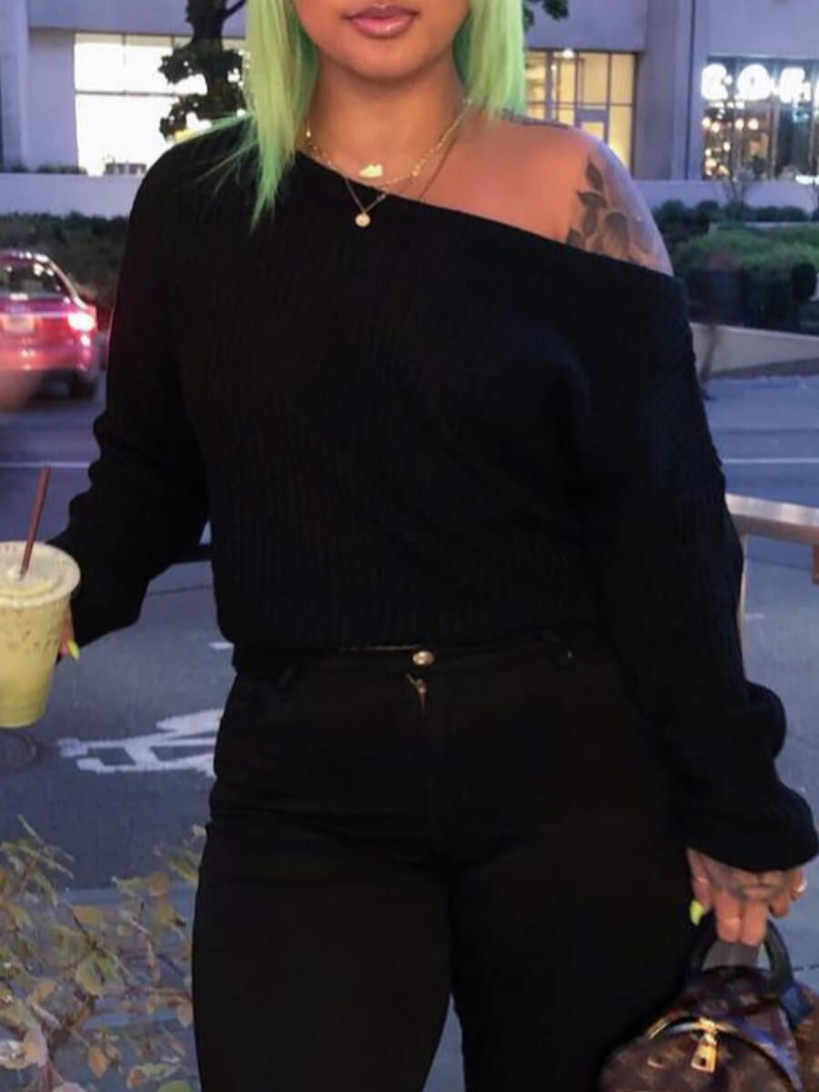 

Lovely Casual Asymmetrical Loose Black Plus Size Sweater