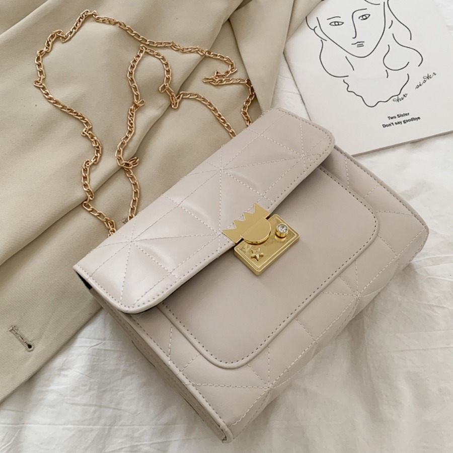 

Lovely Leisure Chain Strap White Crossbody Bag